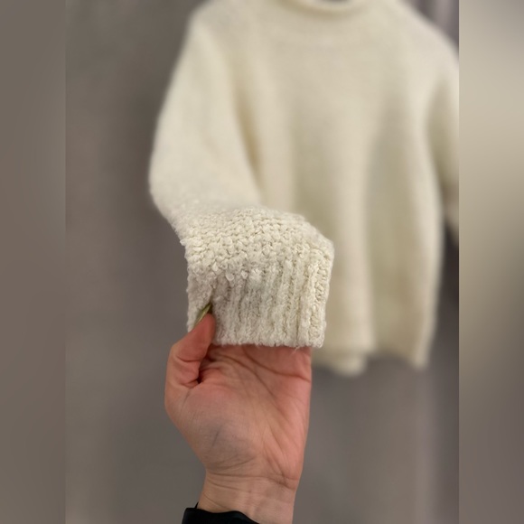 White sweater - Picture 3 of 3